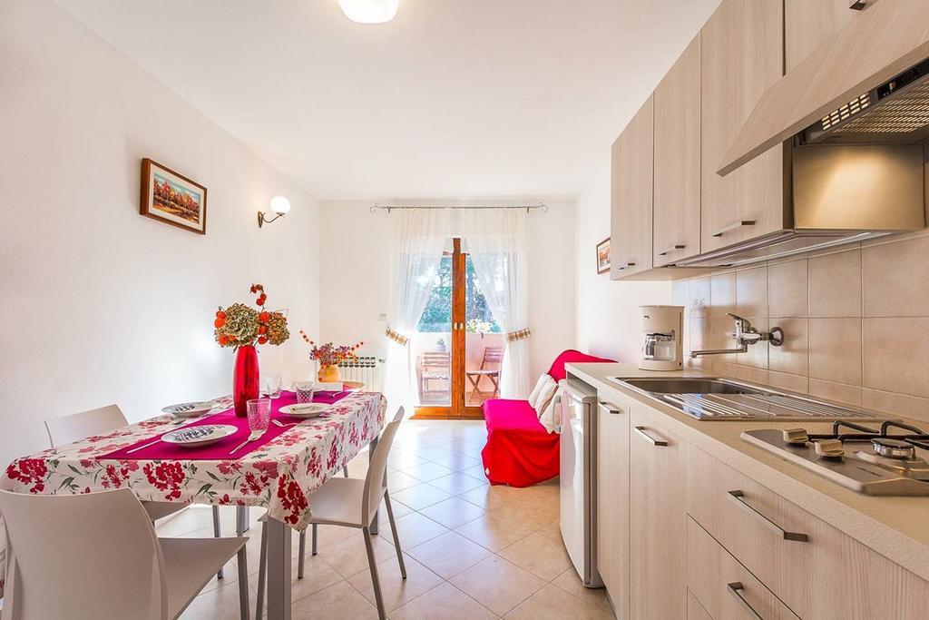 Apartments Valbandon 파자나 외부 사진