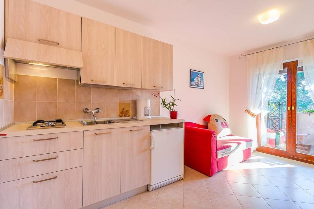 Apartments Valbandon 파자나 외부 사진